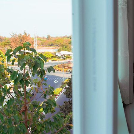 Nhat Nga Hotel فونج تاو المظهر الخارجي الصورة